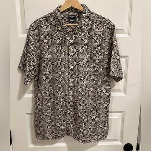 Todd Snyder Italian Camp Collar short sleeve shirt in brown geoprint